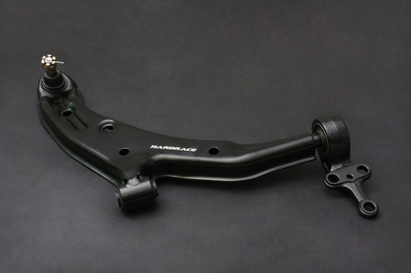 NISSAN SENTRA B15 — FRONT LOWER CONTROL ARM