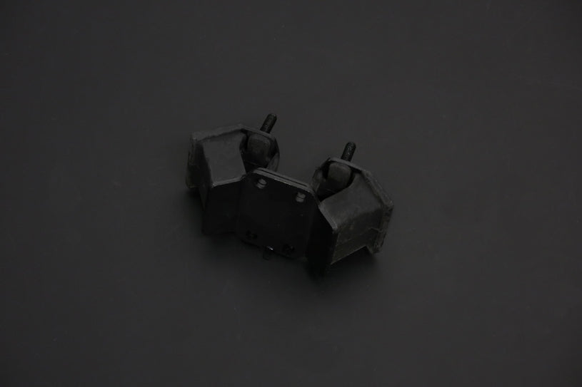 LEXUS GS JZS147 — UPRATED TRANSMISSION MOUNT