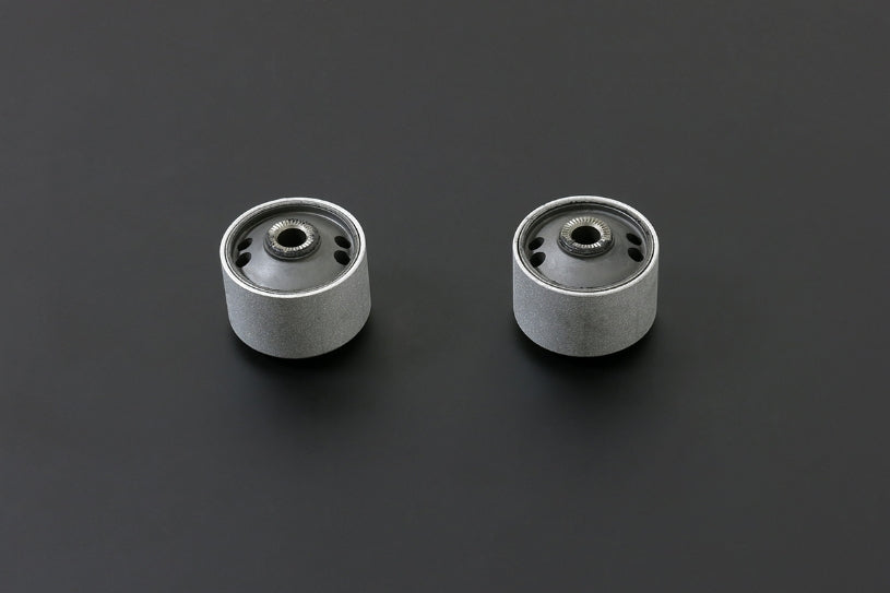 MAZDA RX-7 FD — DIFFERENTIAL REAR MOUNTING BUSH