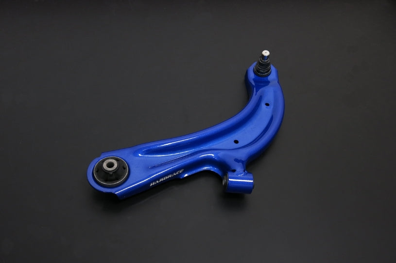 NISSAN TIIDA C12 — FRONT LOWER CONTROL ARM &amp; ROLL CENTRE BALL JOINT