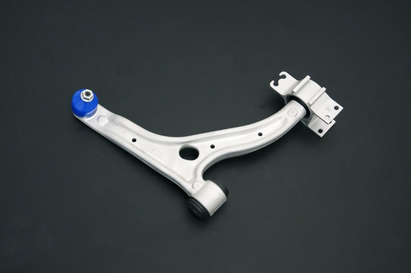 BENZ A CLASS W176 — FRONT LOWER CONTROL ARM