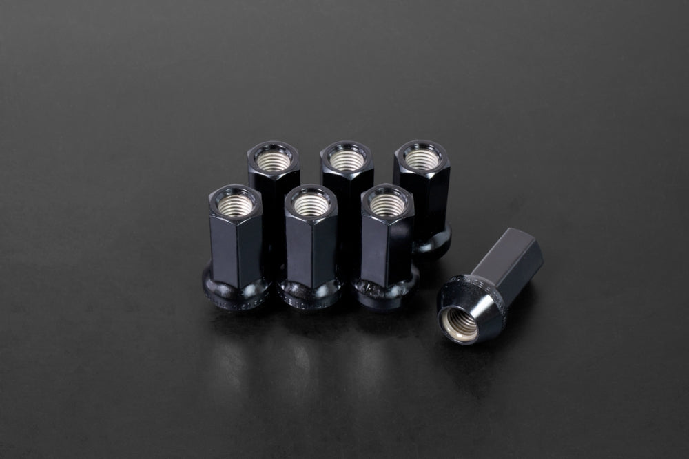WHEEL STUD