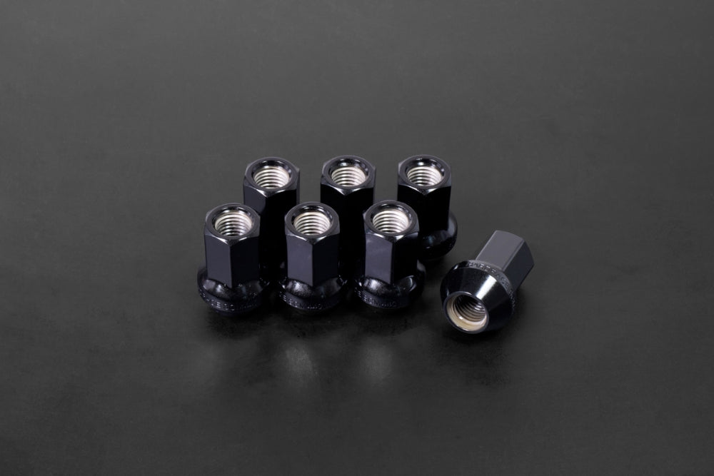 WHEEL STUD