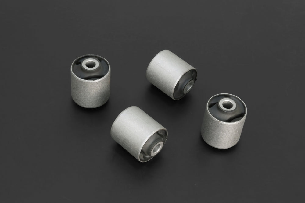 TOYOTA LAND CRUISER J200 — TOYOTA LAND CRUISER J200 07-21 REAR UPPER ARM BUSHING KIT HARDEN RUBBER 4PCS/SET